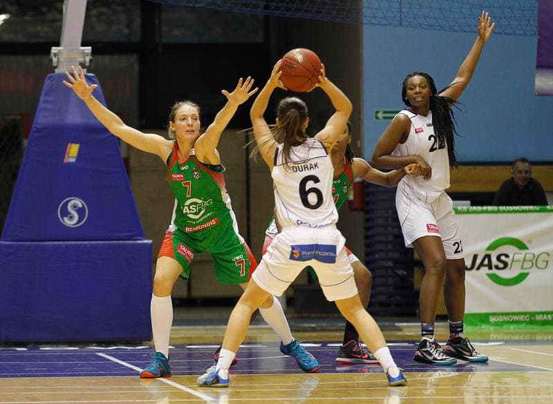 Basketball. Tauron Basket Liga Kobiet. JAS FBG Zaglebie Sosnowiec - MUKS Poznan. 17.10.2015