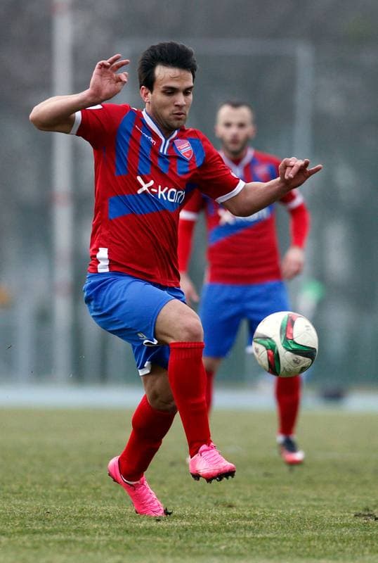 Football. II Liga. Radomiak Radom - Rakow Czestochowa. 05.03.2016