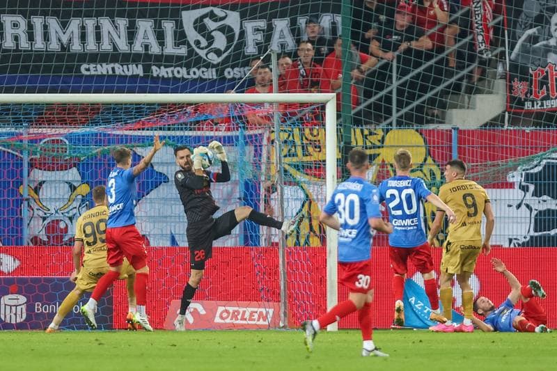 Football. PKO BP Ekstraklasa. Piast Gliwice - Widzew Lodz. 29.09.2023