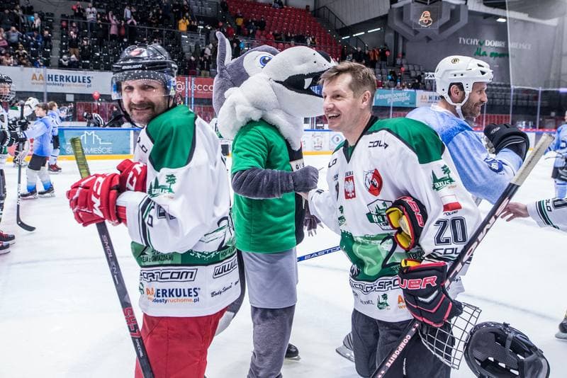 Ice Hockey. Wielka Orkiestra Swiatecznej Pomocy. HRAP - TVN24. 22.01.2022