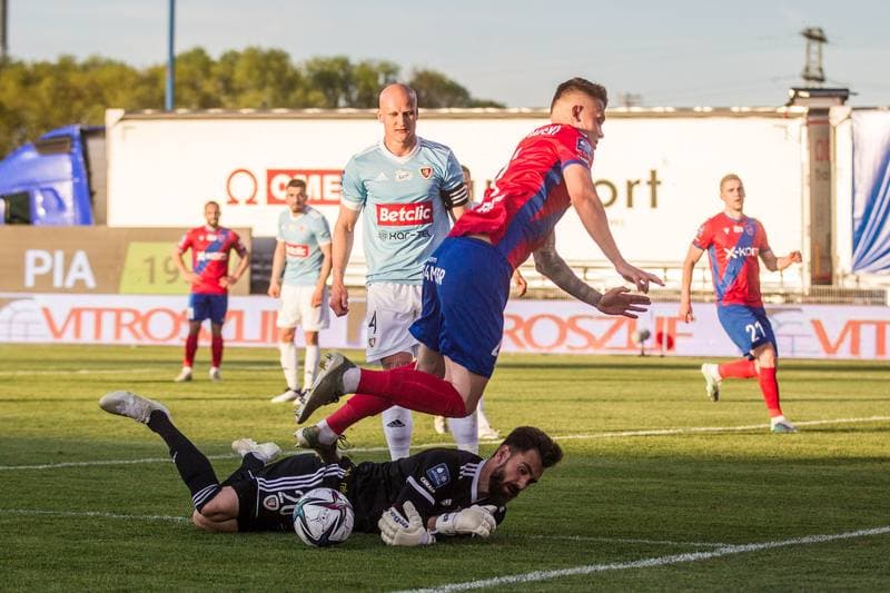 Football. PKO BP Ekstraklasa. Rakow Czestochowa - Piast Gliwice. 10.05.2021