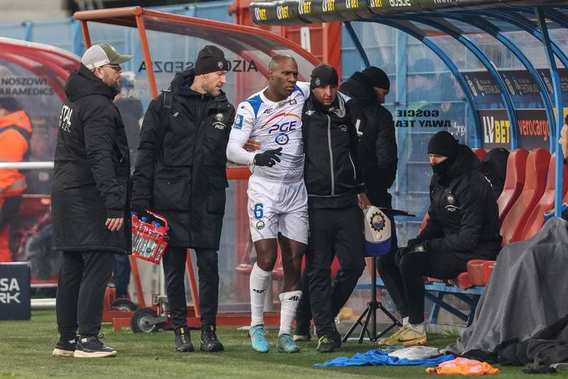 Football. PKO BP Ekstraklasa. Piast Gliwice - Stal Mielec. 18.12.2023