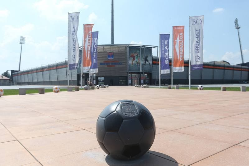 Football. Bruk-Bet Termalica Nieciecza. Stadion. 27.07.2016