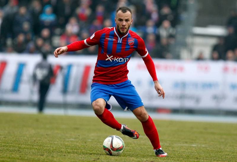 Football. II Liga. Radomiak Radom - Rakow Czestochowa. 05.03.2016