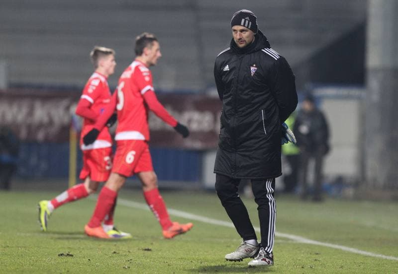 Football. T-Mobile Ekstraklasa. Gornik Zabrze - Widzew Lodz. 03.12.2013
