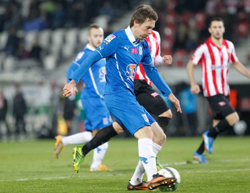 Football. T-Mobile Ekstraklasa. Cracovia Krakow - Lech Poznan. 25.11.2013