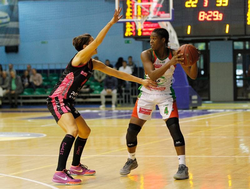 Basketball. Tauron Basket Liga Kobiet. JAS FBG Zaglebie Sosnowiec - Artego Bydgoszcz. 27.09.2015