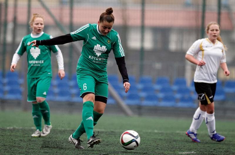 Football. III Liga Slaska Kobiet. GKS Katowice - Czarnie II Sosnowiec. 07.11.2015