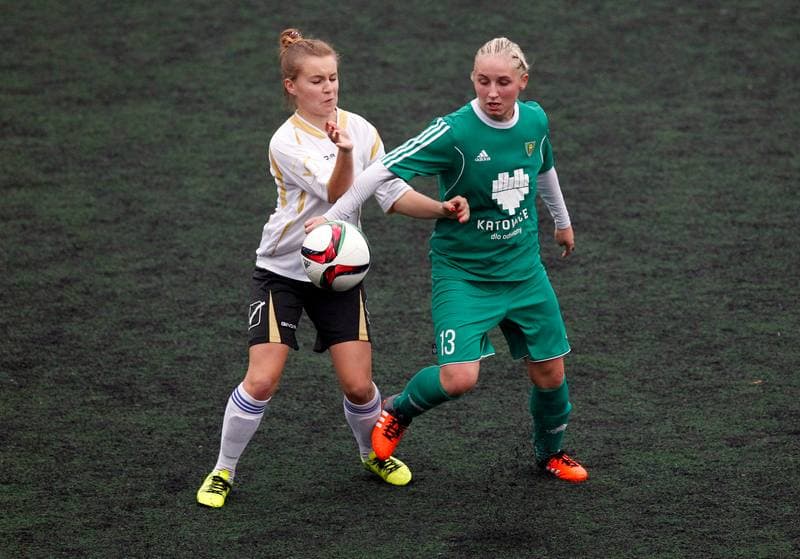 Football. III Liga Slaska Kobiet. GKS Katowice - Czarnie II Sosnowiec. 07.11.2015