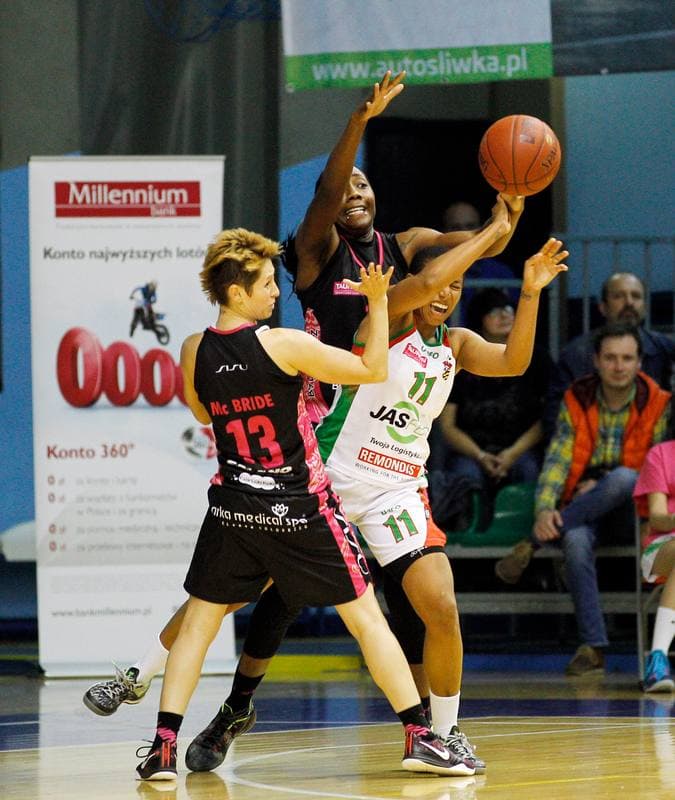 Basketball. Tauron Basket Liga Kobiet. JAS FBG Zaglebie Sosnowiec - Artego Bydgoszcz. 27.09.2015