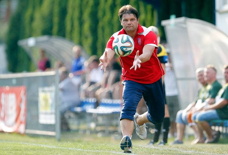 Football. II Liga. Nadwislan Gora - Rakow Czestochowa. 09.08.2015