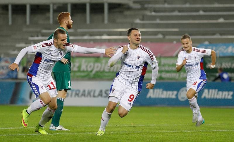 Football. PKO BP Ekstraklasa. Gornik Zabrze - Slask Wroclaw. 18.09.2015