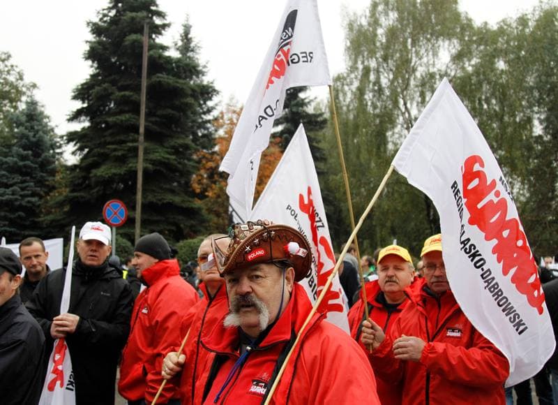 Manifestacja przed KWK Pokoj. Ruda Slaska. 13.10.2015