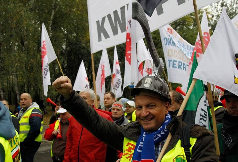 Manifestacja przed KWK Pokoj. Ruda Slaska. 13.10.2015